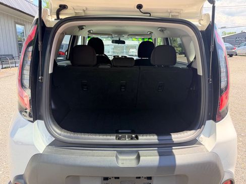 Used 2016 Kia Soul FWD image 9