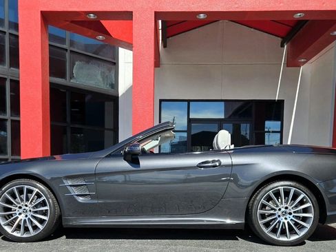 Used 2020 Mercedes-Benz SL 550 image 5