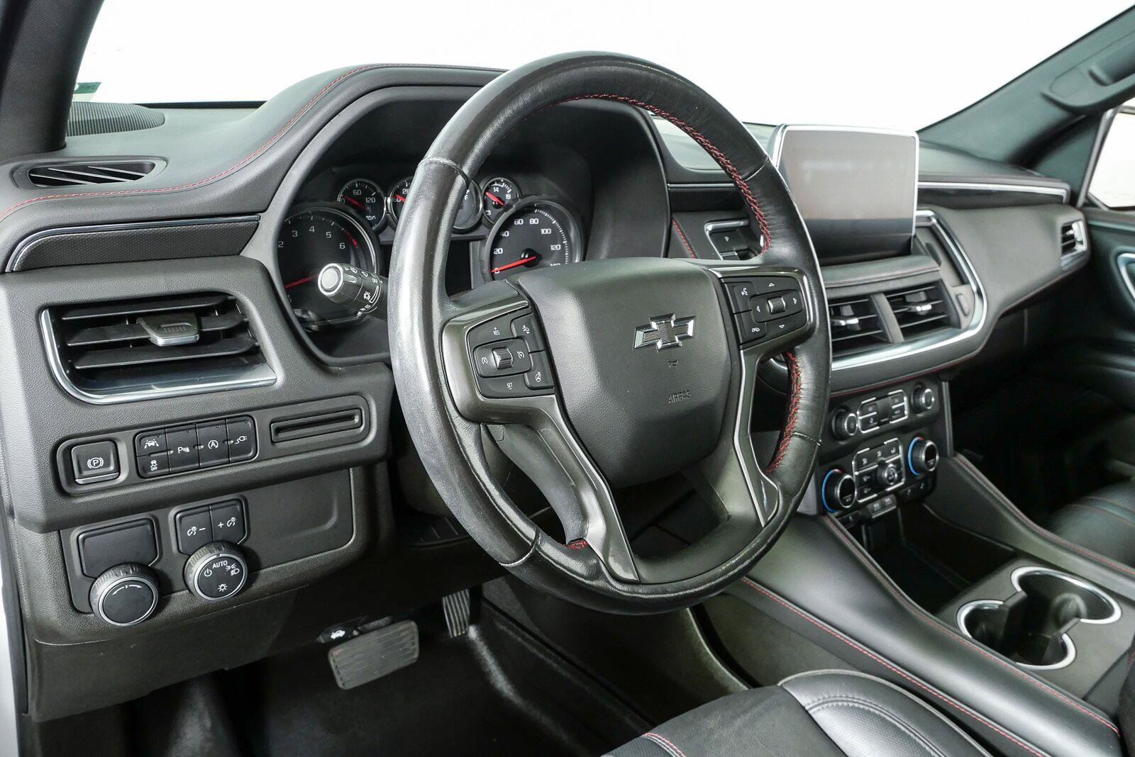 Used 2021 Chevrolet Tahoe RST w/ Luxury Package RWD image 5