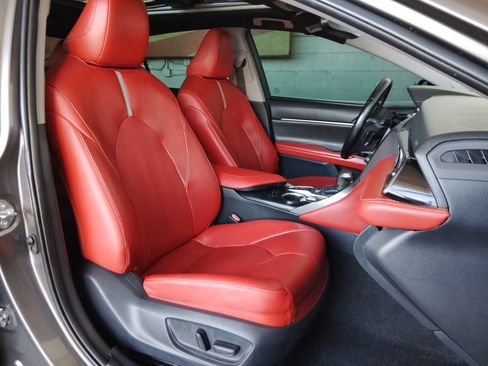 Used 2019 Toyota Camry XSE w/ Carpet Mat Package FWD image 13