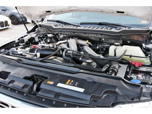 Used 2024 Ford F250 XLT image 29