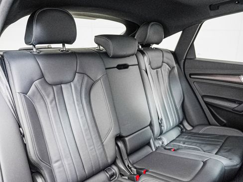 Certified 2023 Audi Q5 2.0T Premium Plus w/ Premium Plus Package image 14