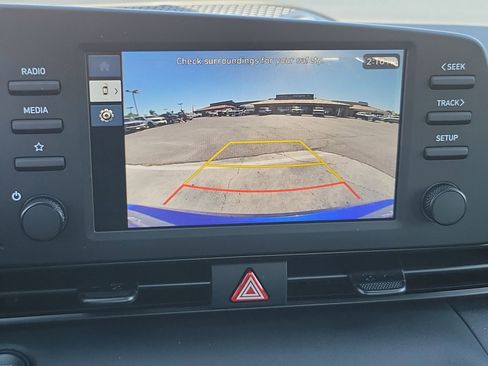 New 2025 Hyundai Elantra Sport FWD image 12