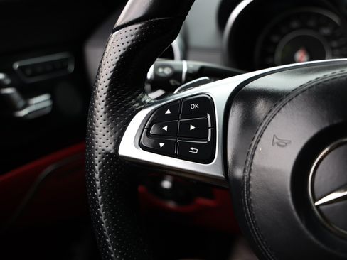 Used 2017 Mercedes-Benz SL 550 image 30