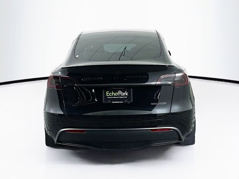 Used 2023 Tesla Model Y Performance image 7