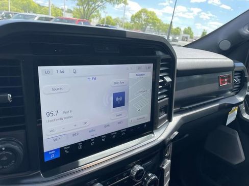 New 2026 Ford F150 Lariat w/ Equipment Group 502A High image 20