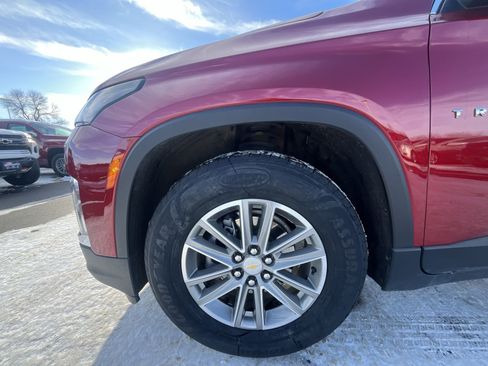 Certified 2023 Chevrolet Traverse LT image 33