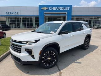 New 2026 Chevrolet Traverse LT w/ Enhanced Driving Package video 2