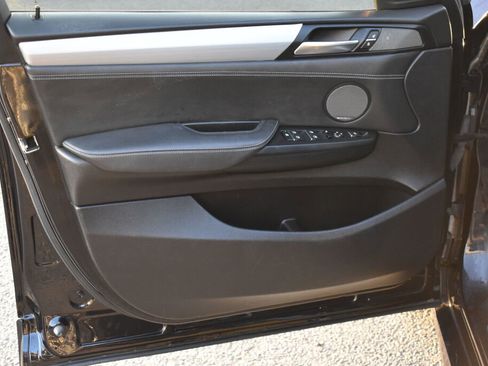 Used 2018 BMW X4 M40i image 14