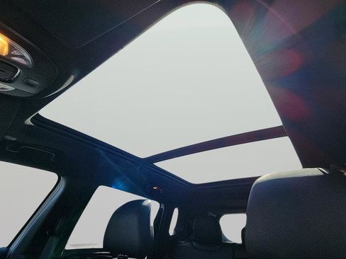 Used 2024 Jeep Compass Limited w/ High Altitude Package image 22