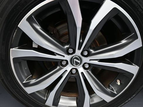 Used 2020 Lexus RX 350L FWD w/ Premium Package image 45