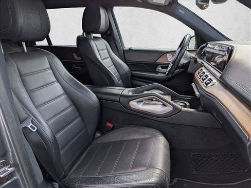Used 2020 Mercedes-Benz GLS 450 4MATIC image 23