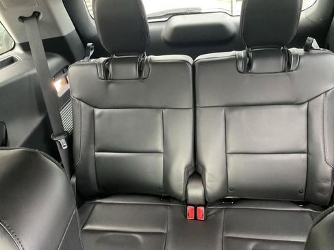 Used 2023 Ford Explorer XLT w/ Equipment Group 202A image 23