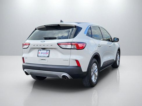 Used 2020 Ford Escape SE FWD image 5