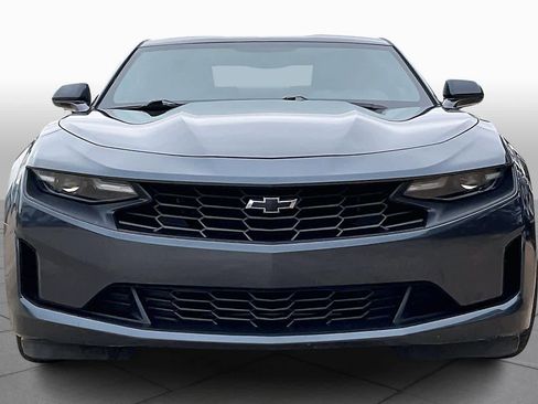 Used 2021 Chevrolet Camaro LT image 4