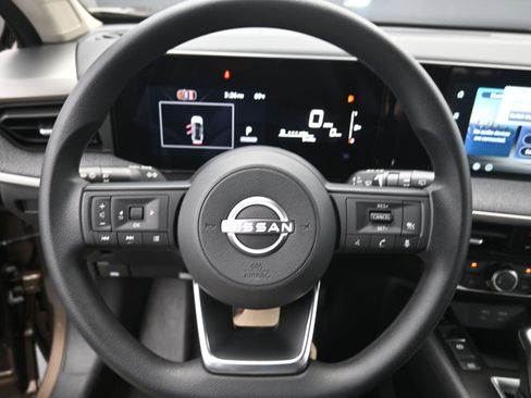 New 2026 Nissan Kicks S image 14