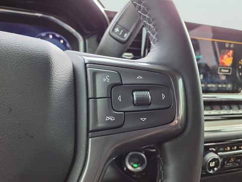 Certified 2025 Chevrolet Silverado 2500 ZR2 AWD/4WD image 26