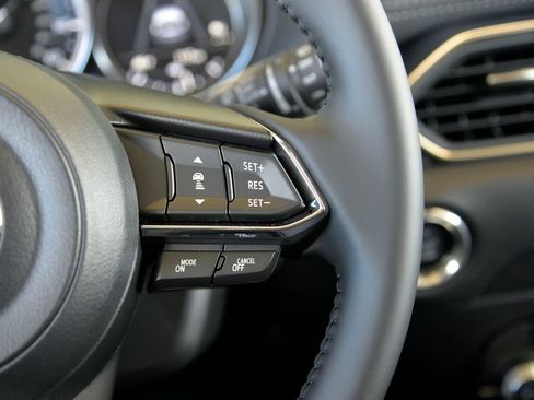 Used 2025 MAZDA CX-5 AWD 2.5 S w/ Preferred Package image 23