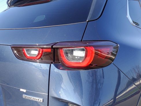 Certified 2025 MAZDA CX-50 AWD 2.5 S w/ Premium Package image 5