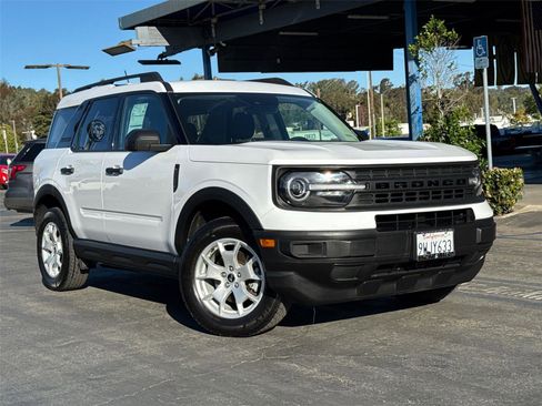 Certified 2021 Ford Bronco Sport image 2