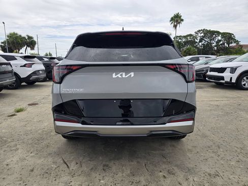 New 2026 Kia Sportage SX FWD image 7