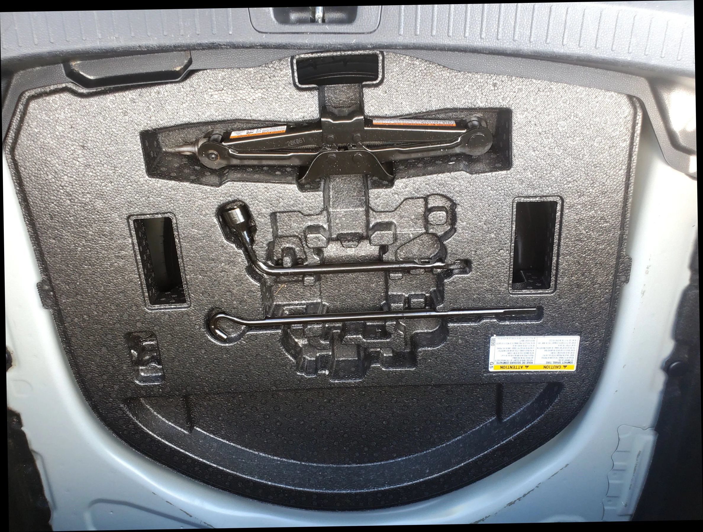 Used 2021 Toyota Corolla LE FWD image 47