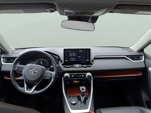 Used 2019 Toyota RAV4 Adventure image 9
