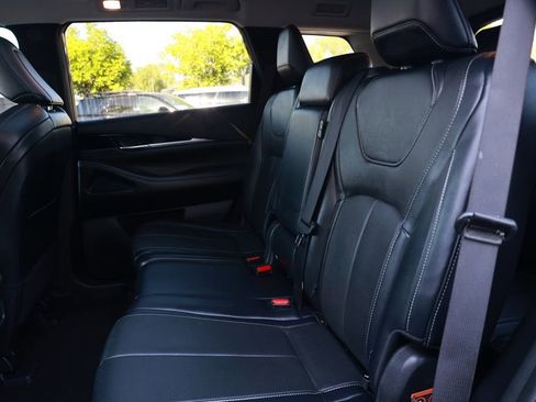Used 2023 INFINITI QX60 Pure FWD image 34