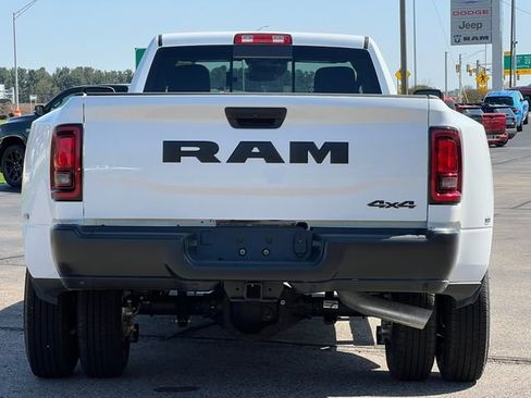 New 2026 RAM 3500 Tradesman AWD/4WD image 44