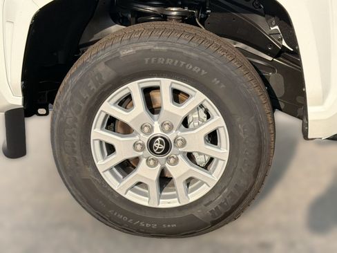 Used 2026 Toyota Tacoma SR5 RWD image 13