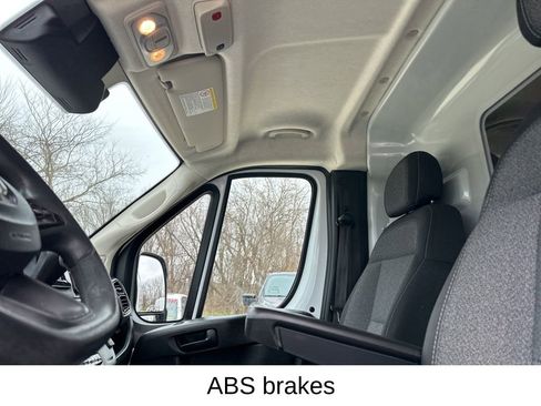 Used 2024 RAM ProMaster 3500 w/ Convenience Group image 24