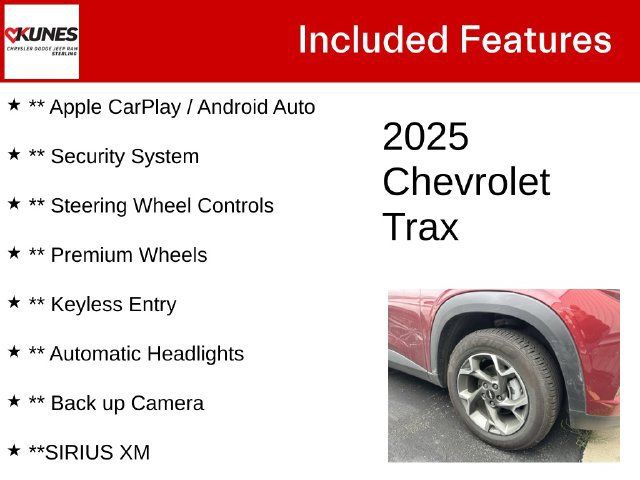 Used 2025 Chevrolet Trax LT FWD image 4