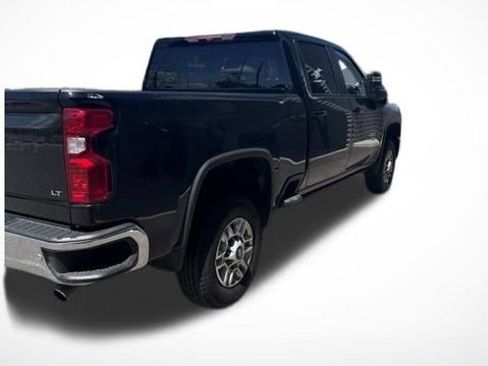 Used 2024 Chevrolet Silverado 2500 LT w/ Safety Package RWD image 5
