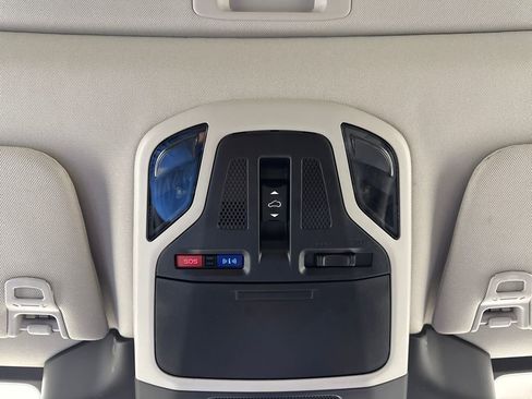 Certified 2025 Subaru Outback Premium image 21