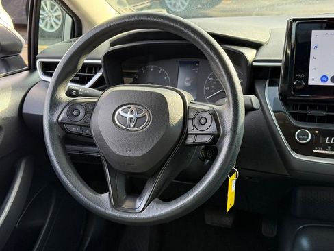 Used 2024 Toyota Corolla LE image 13