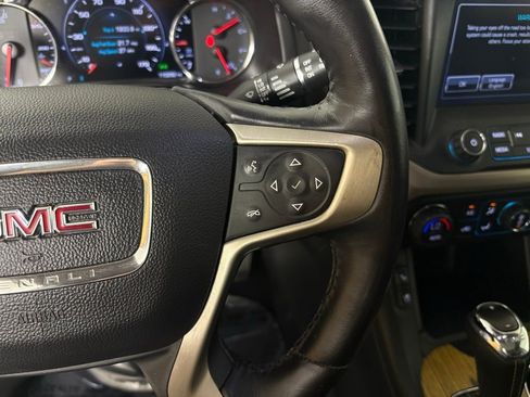 Used 2017 GMC Acadia Denali w/ Technology Package image 23