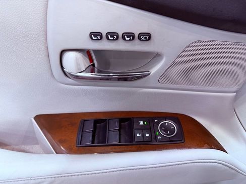 Used 2010 Lexus RX 350 2WD image 19