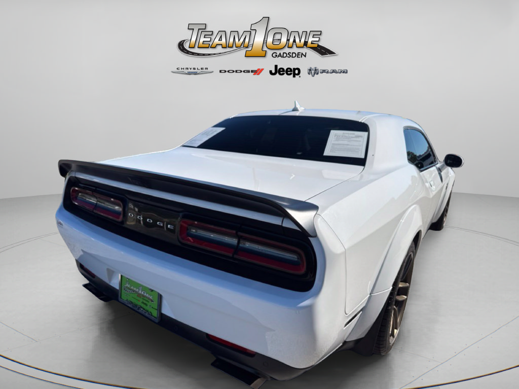 Used 2022 Dodge Challenger SRT Hellcat RWD image 7