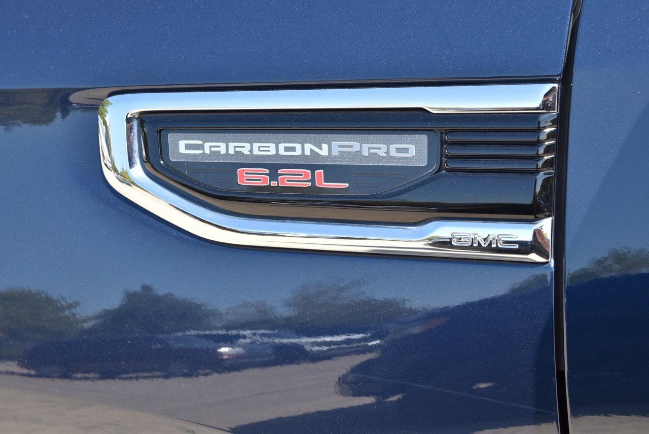 Used 2023 GMC Sierra 1500 Denali w/ Technology Package AWD/4WD image 11