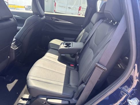 Used 2024 INFINITI QX60 Luxe AWD/4WD image 8