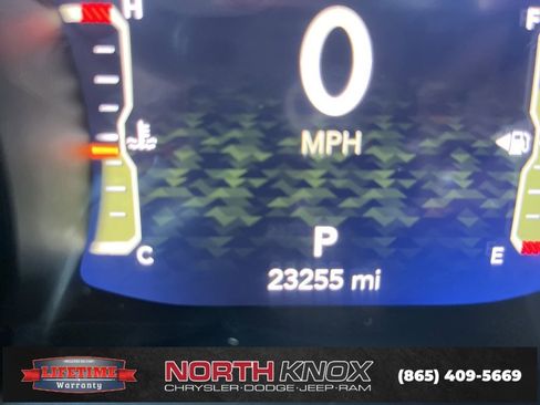 Used 2025 Jeep Wrangler Rubicon image 31