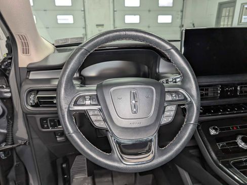 Certified 2023 Lincoln Nautilus AWD w/ Premium Package image 35