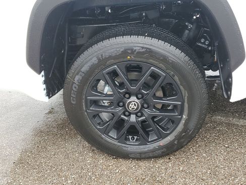 New 2026 Toyota Tundra SR5 AWD/4WD image 5