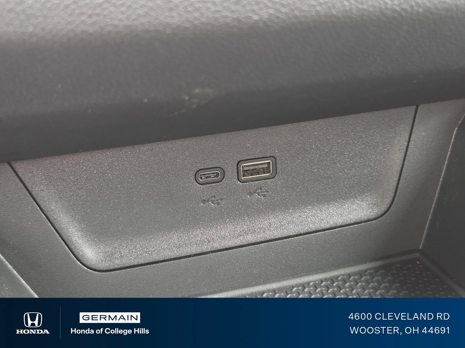 Used 2025 Chevrolet Equinox LT AWD/4WD image 34