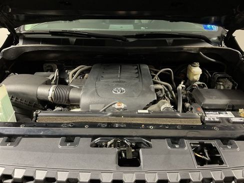 Used 2021 Toyota Tundra SR5 w/ SR5 Upgrade Package image 6