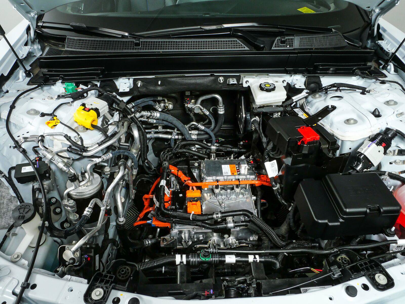 Used 2026 Cadillac Lyriq Sport RWD image 38