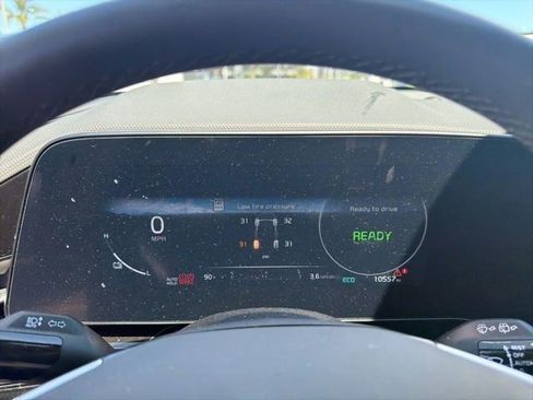 Certified 2024 Kia Niro Wind FWD image 10