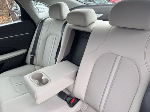 Used 2023 Hyundai Sonata SEL w/ Cargo Package image 33