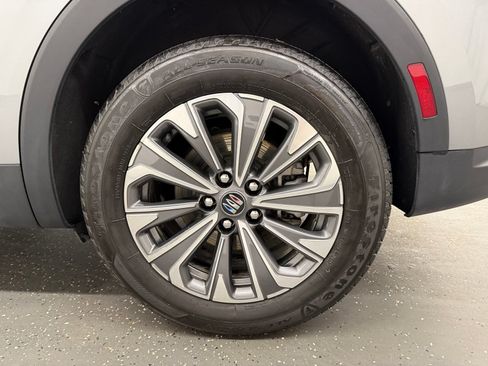 Used 2024 Buick Envision Preferred AWD/4WD image 19