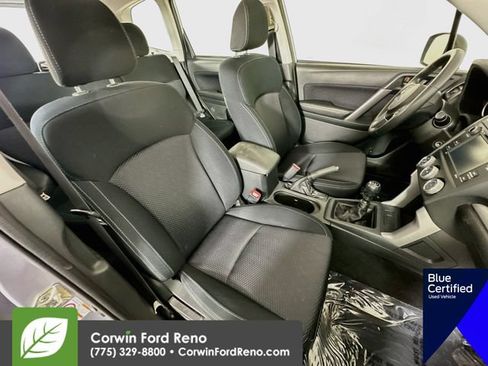 Used 2017 Subaru Forester 2.5i AWD/4WD image 30